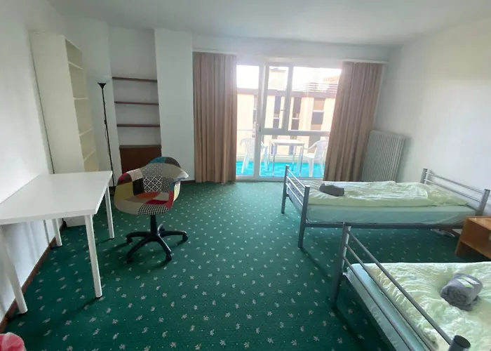 Alpine Clubhouse Hostel